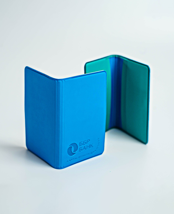 картинка Картхолдер «КАРТЫ.ДЕНЬГИ.ДВА БОБРА» Тиффани магазин Одежда+ являющийся официальным дистрибьютором в России 