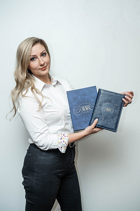 картинка Ежедневник ВИП  от магазина Одежда+